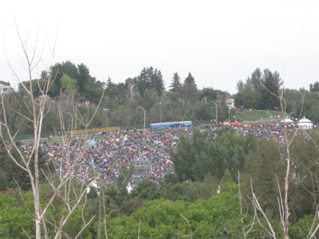 8 Si j'avais su j'aurais acheté un billet (et des moonboots et une polaire)!