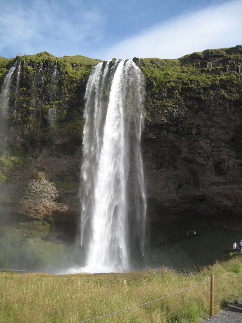 Seljalandsfoss1